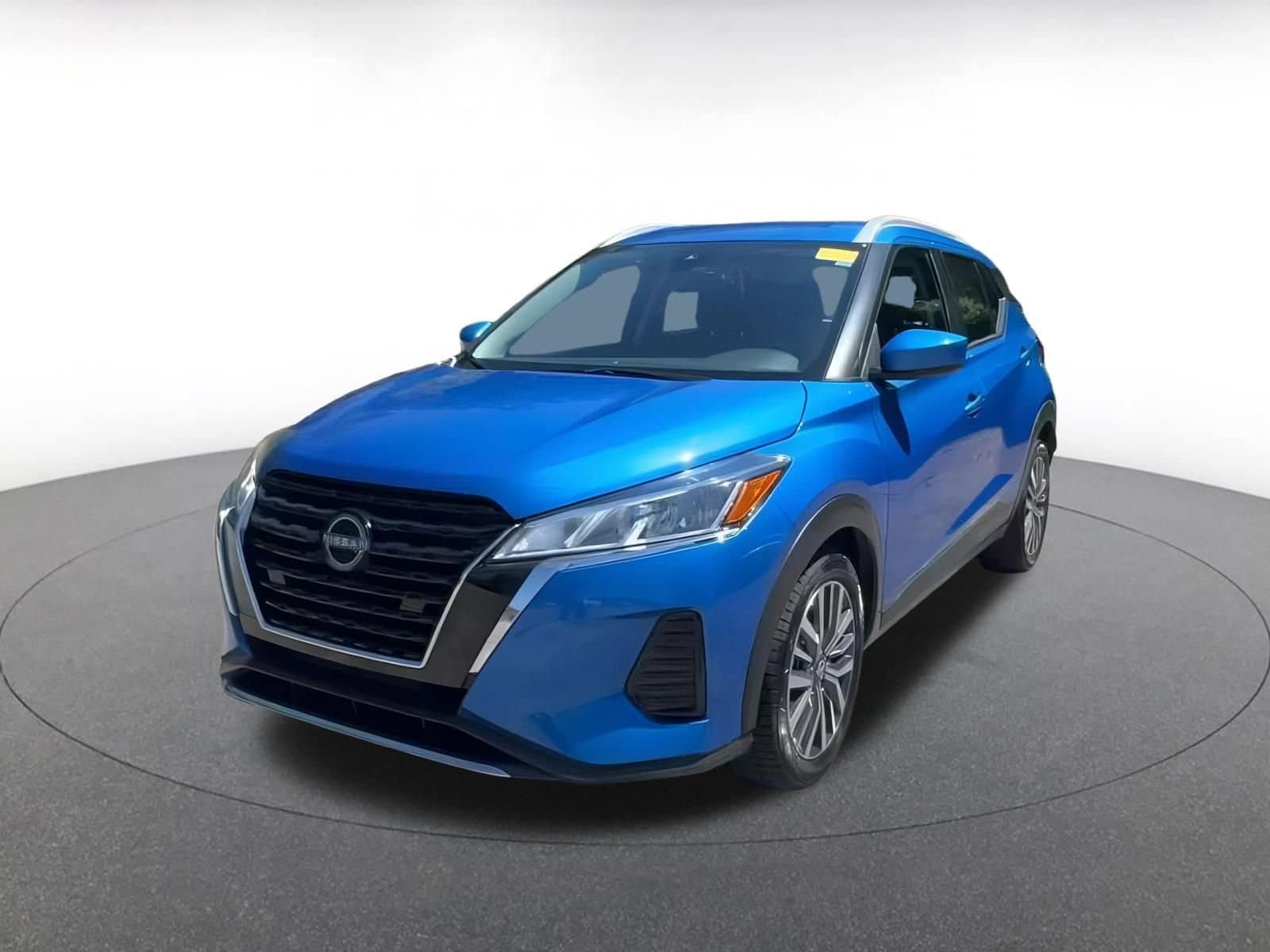 Thumbnail: 2024 Nissan Kicks - 7