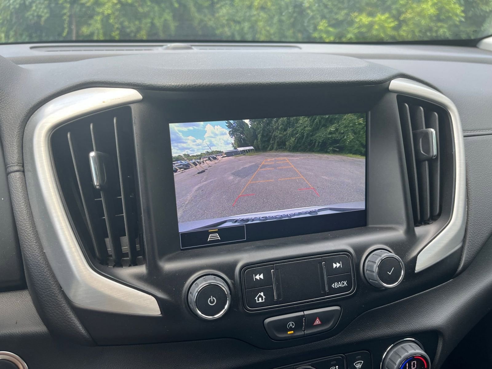 Thumbnail: 2024 GMC Terrain - 17