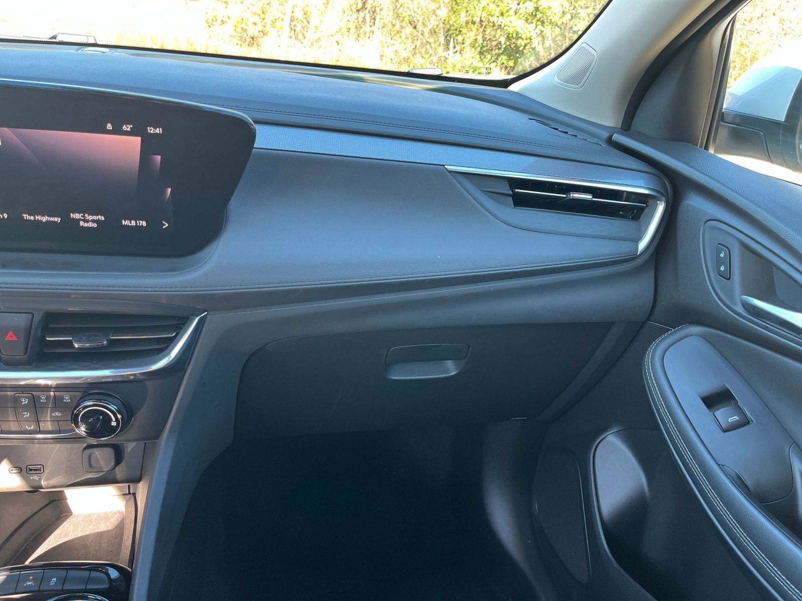 Thumbnail: 2025 Buick Encore GX - 30