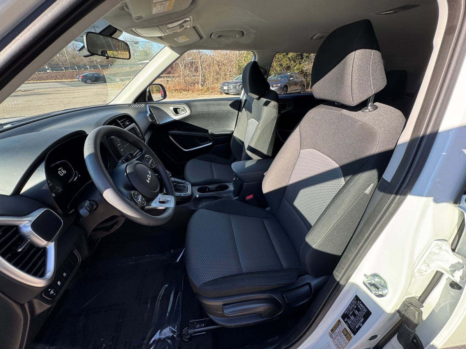 Thumbnail: 2025 Kia Soul - 31