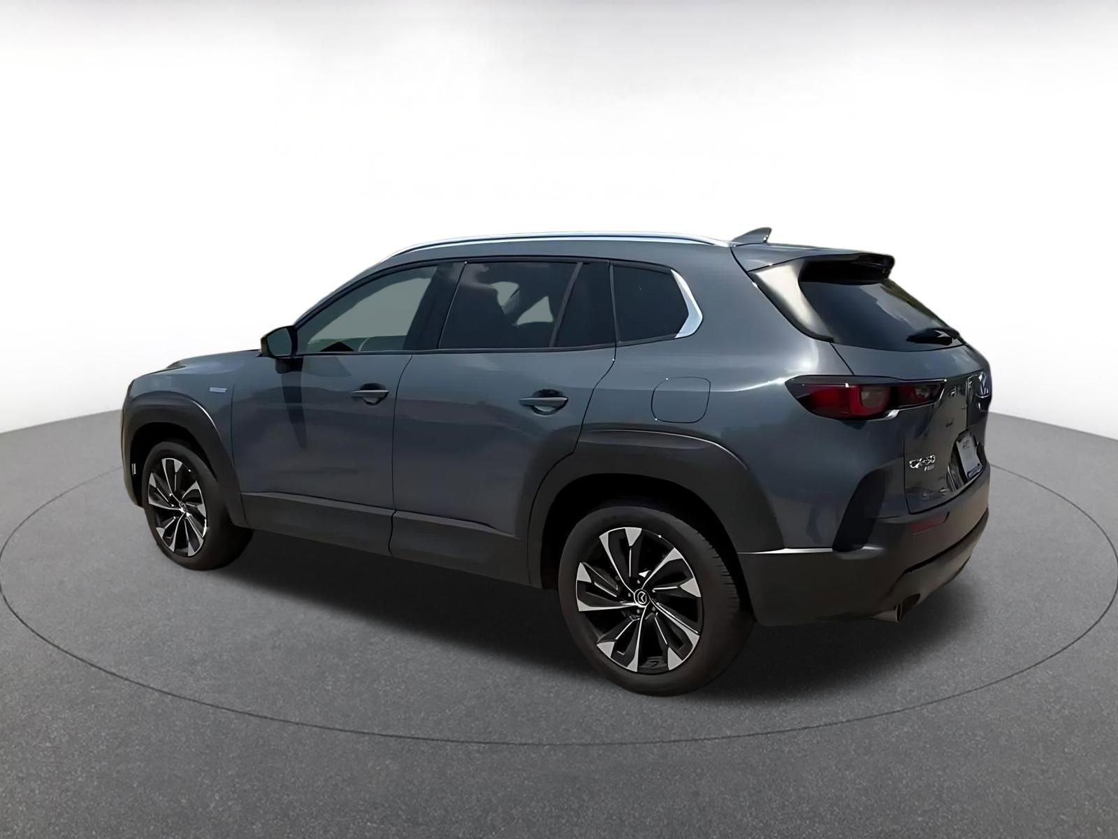 Thumbnail: 2025 Mazda CX-50 - 10