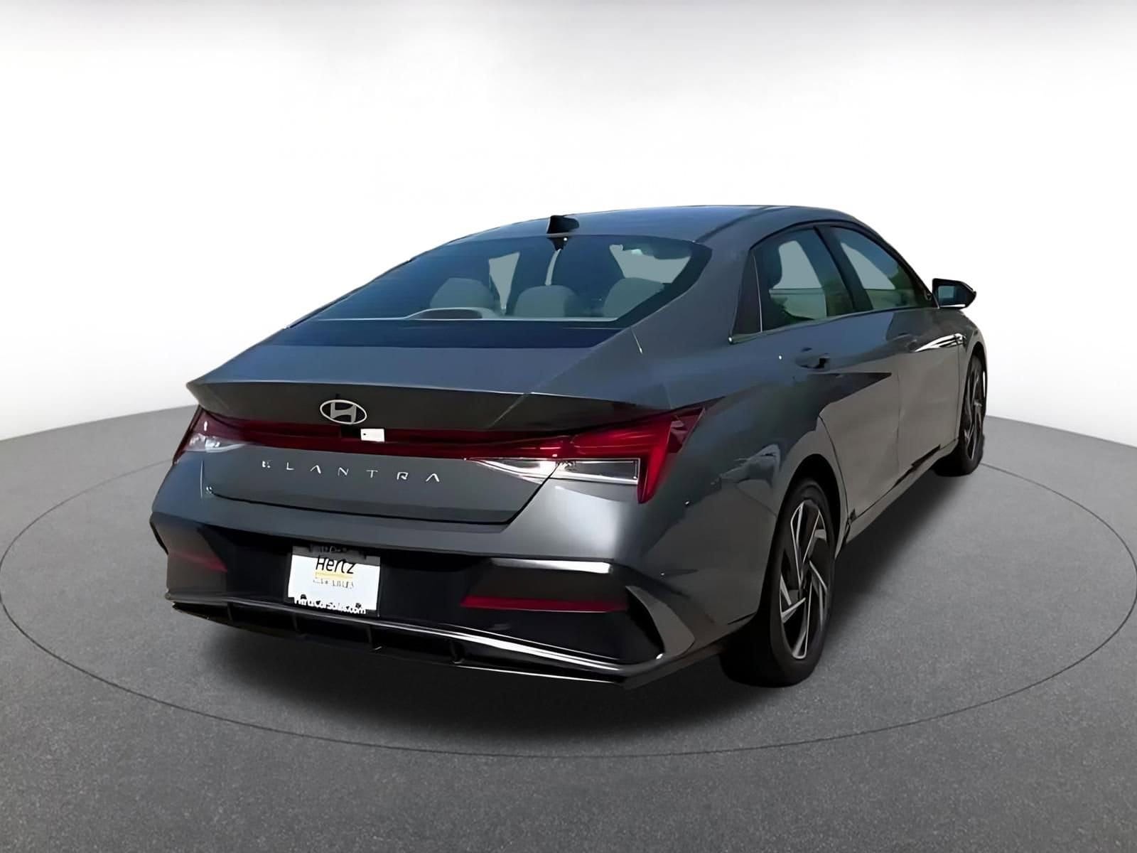 Thumbnail: 2025 Hyundai Elantra - 14