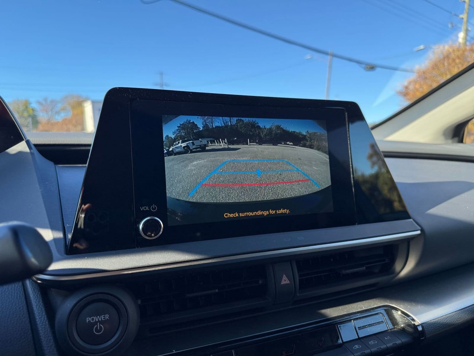 Thumbnail: 2025 Toyota Prius - 17