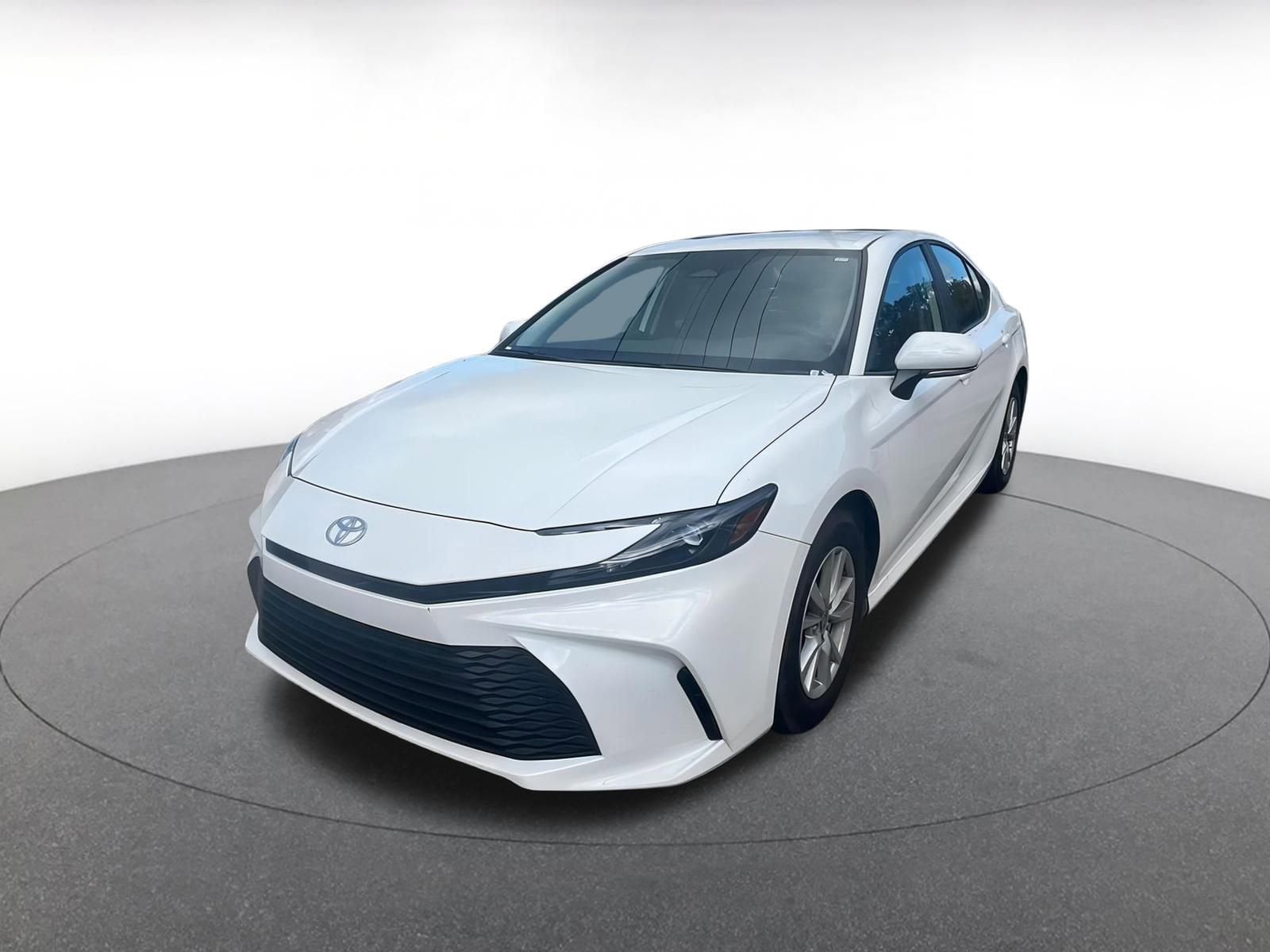 Thumbnail: 2025 Toyota Camry - 3