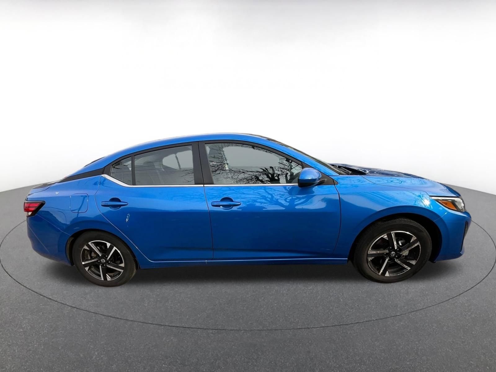 Thumbnail: 2025 Nissan Sentra - 8