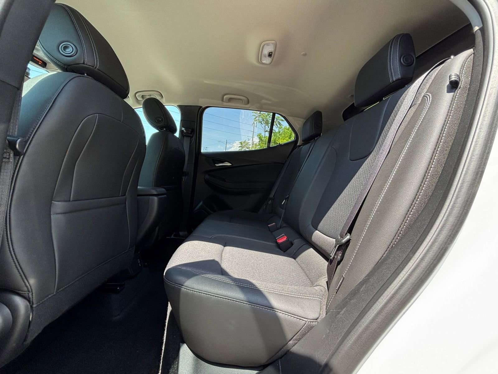 Thumbnail: 2025 Buick Encore GX - 22