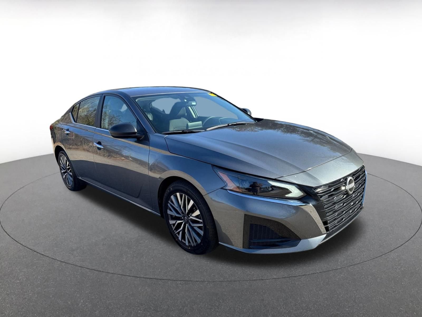 Thumbnail: 2025 Nissan Altima - 1