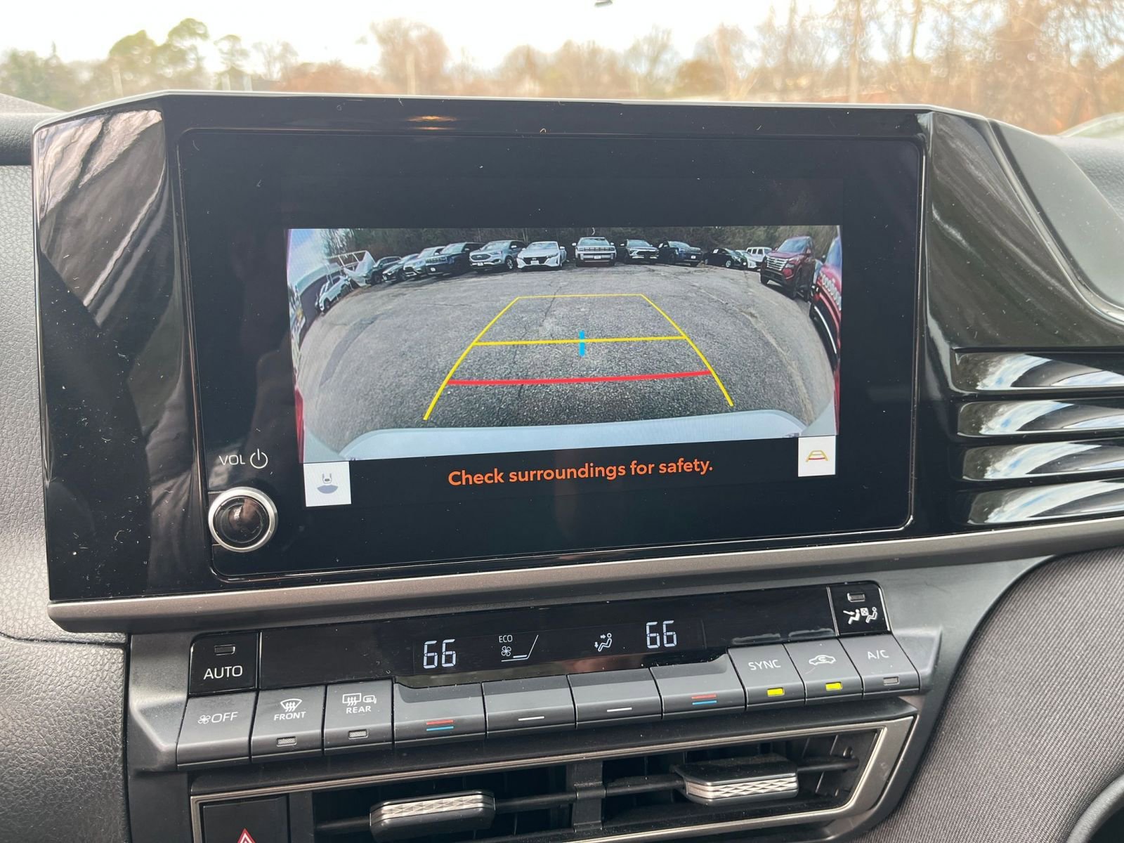 Thumbnail: 2025 Toyota Camry - 21