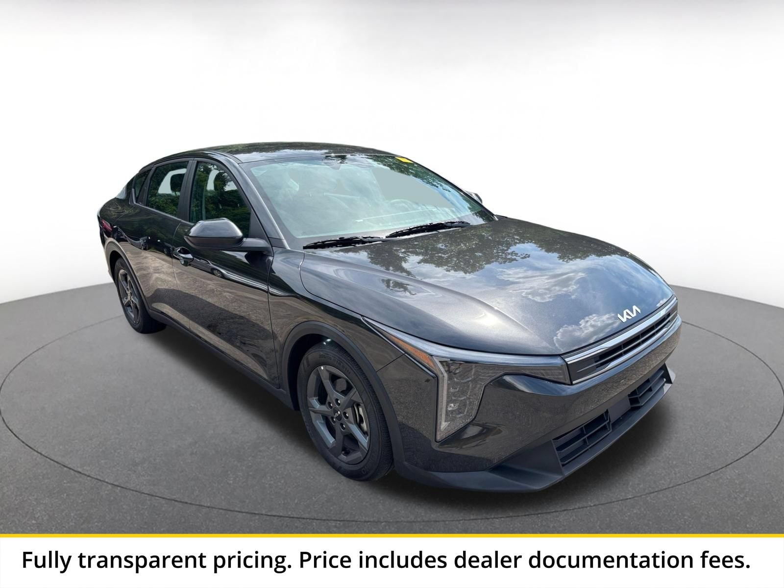 Thumbnail: 2026 Kia K4 - 1