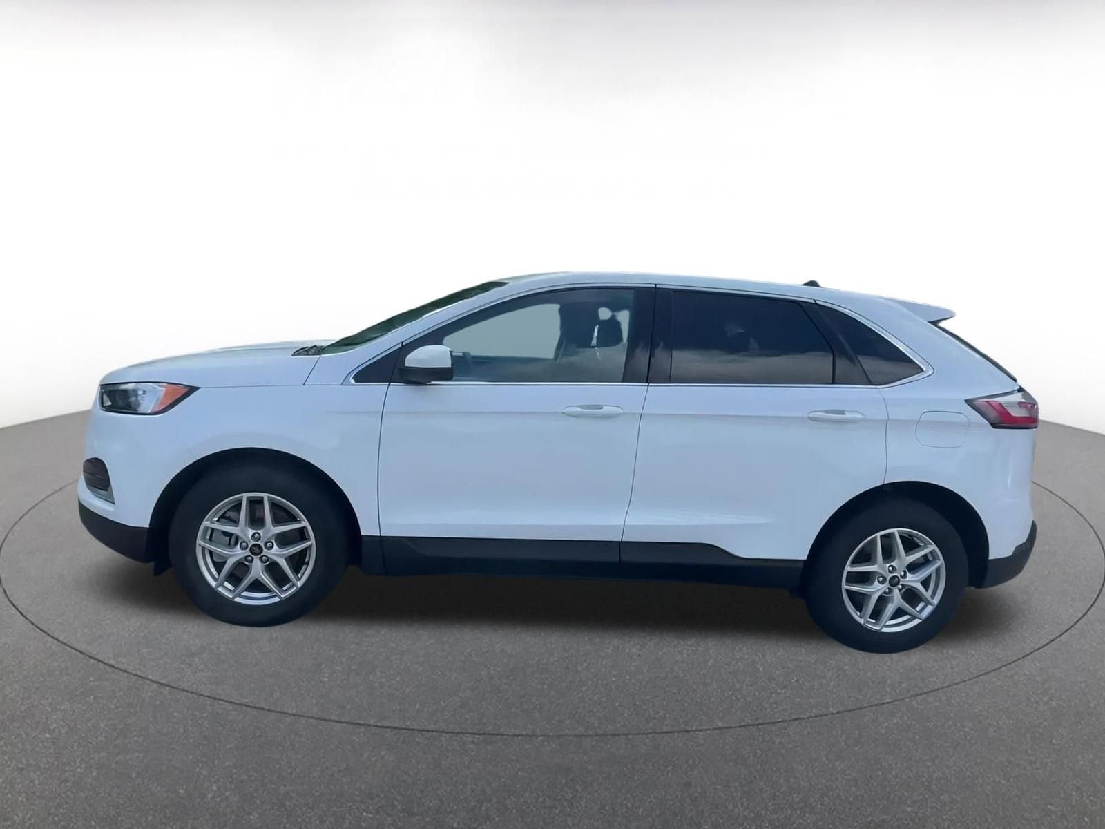 Thumbnail: 2024 Ford Edge - 8