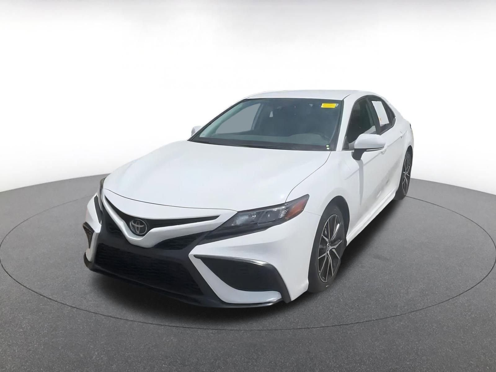 Thumbnail: 2024 Toyota Camry - 6