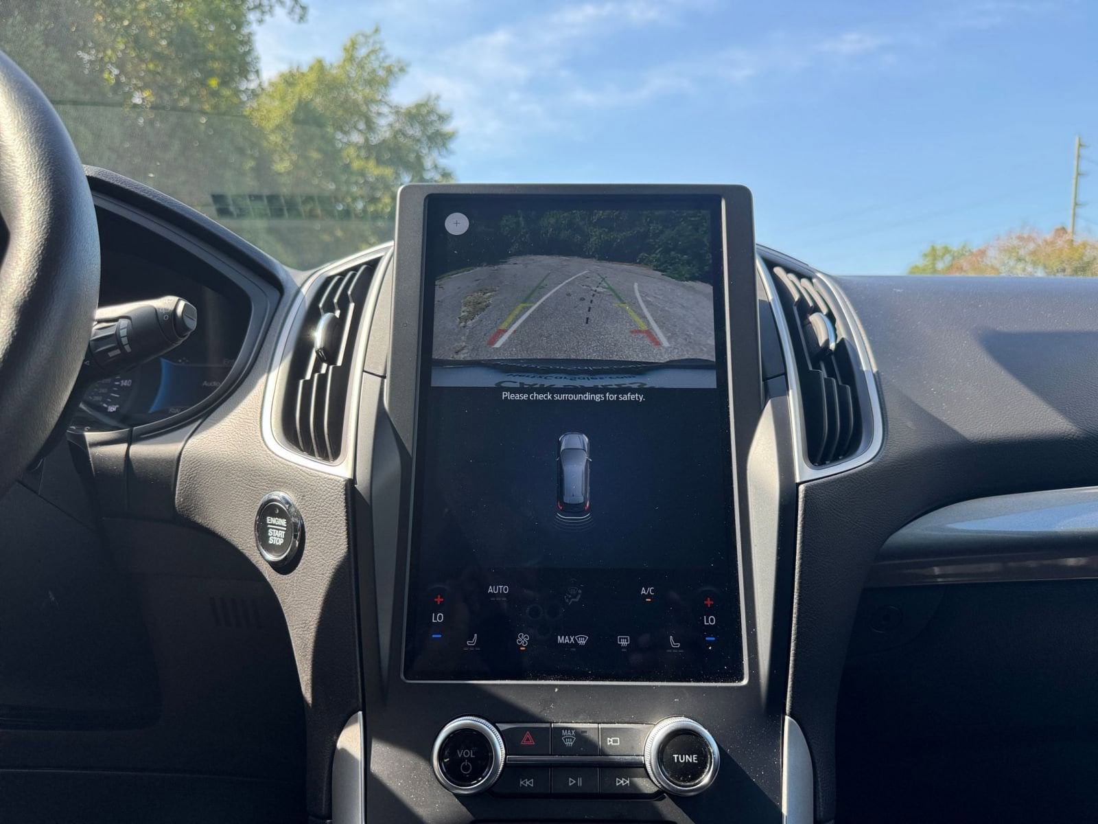 Thumbnail: 2024 Ford Edge - 17