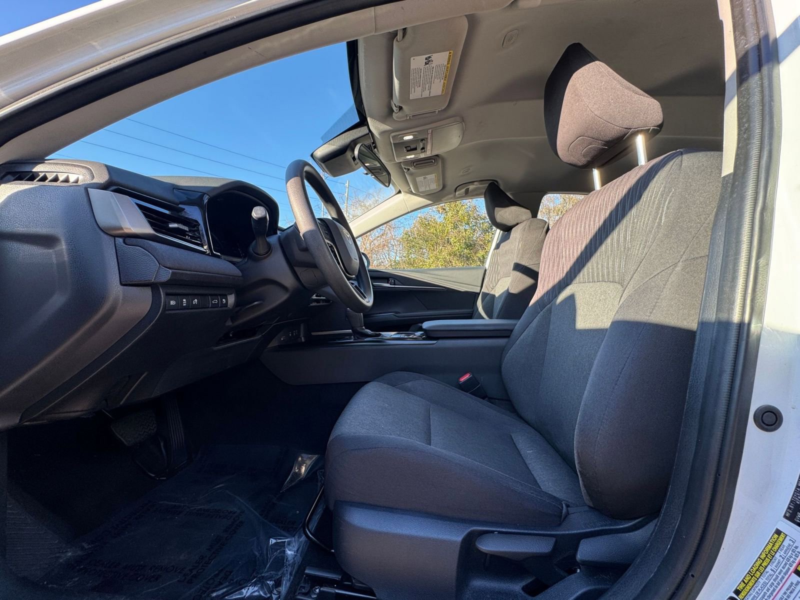 Thumbnail: 2025 Toyota Camry - 22