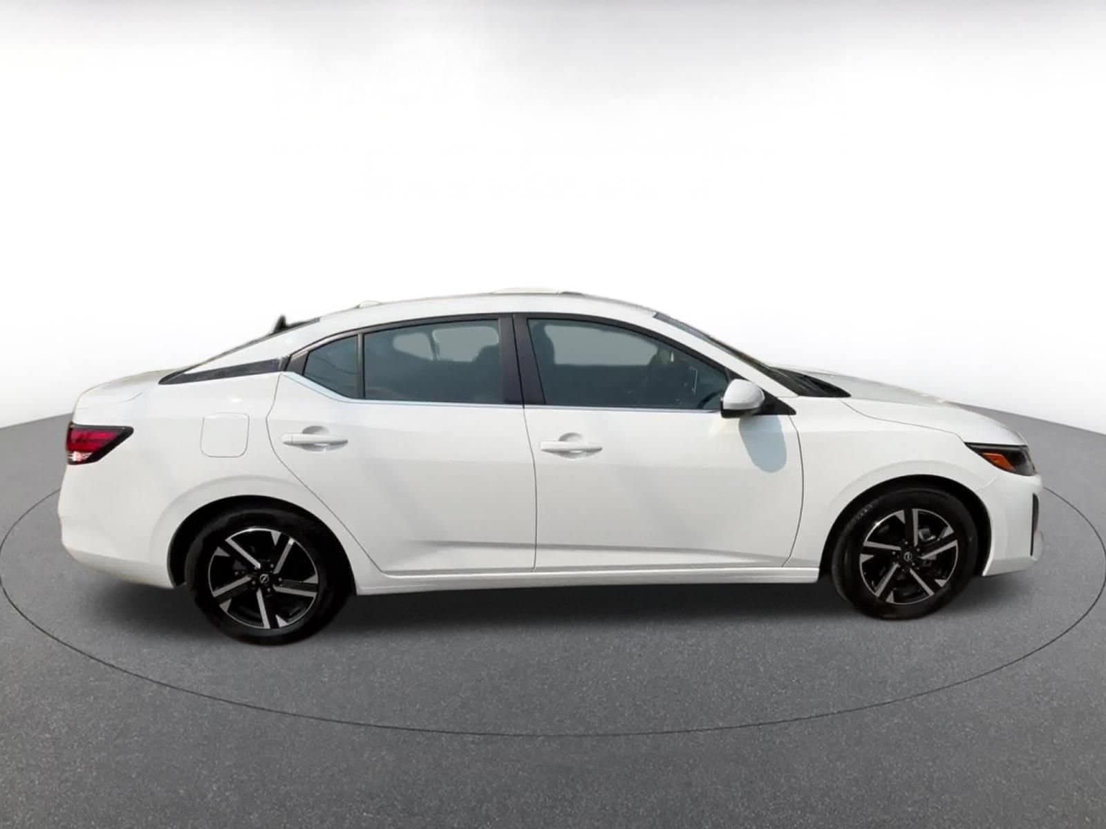Thumbnail: 2025 Nissan Sentra - 15