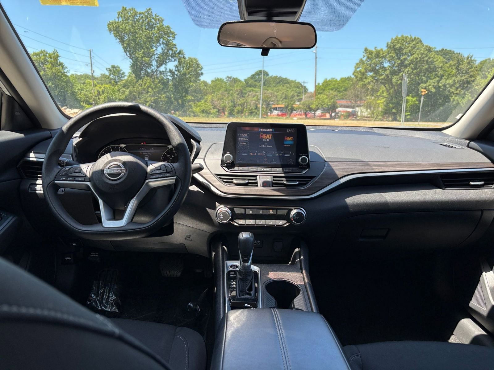 Thumbnail: 2025 Nissan Altima - 33