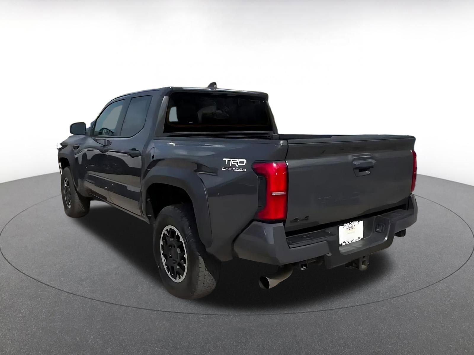 Thumbnail: 2024 Toyota Tacoma - 10