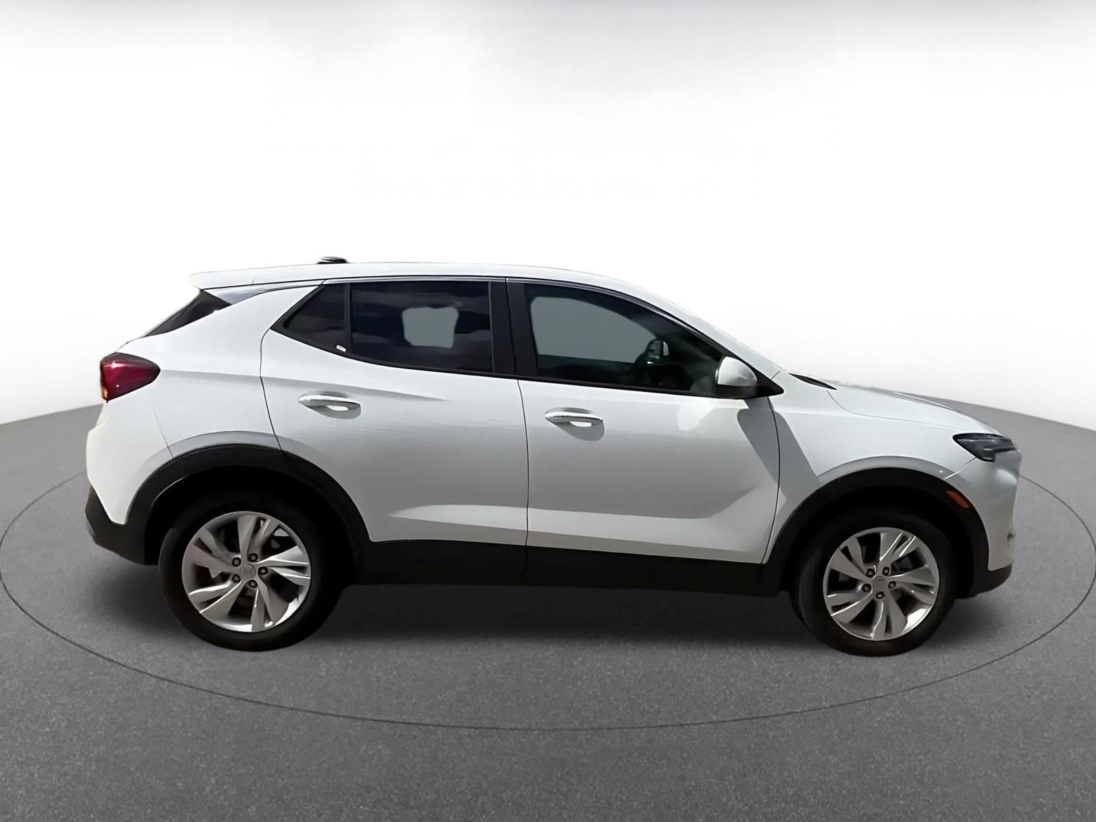 Thumbnail: 2025 Buick Encore GX - 16
