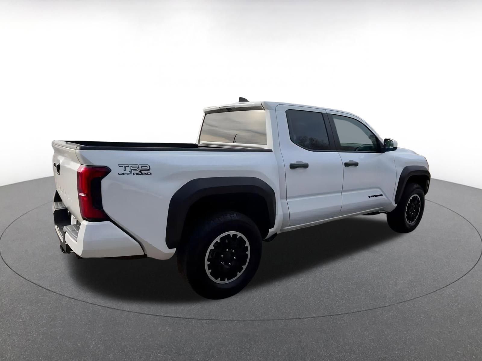 Thumbnail: 2025 Toyota Tacoma - 15