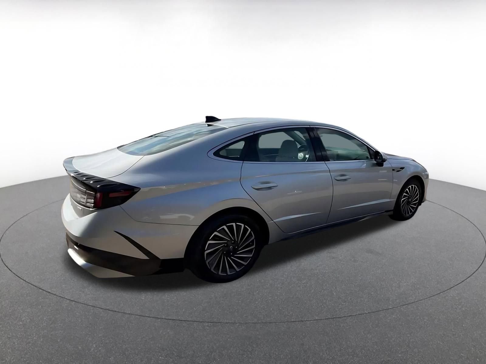 Thumbnail: 2025 Hyundai Sonata - 14