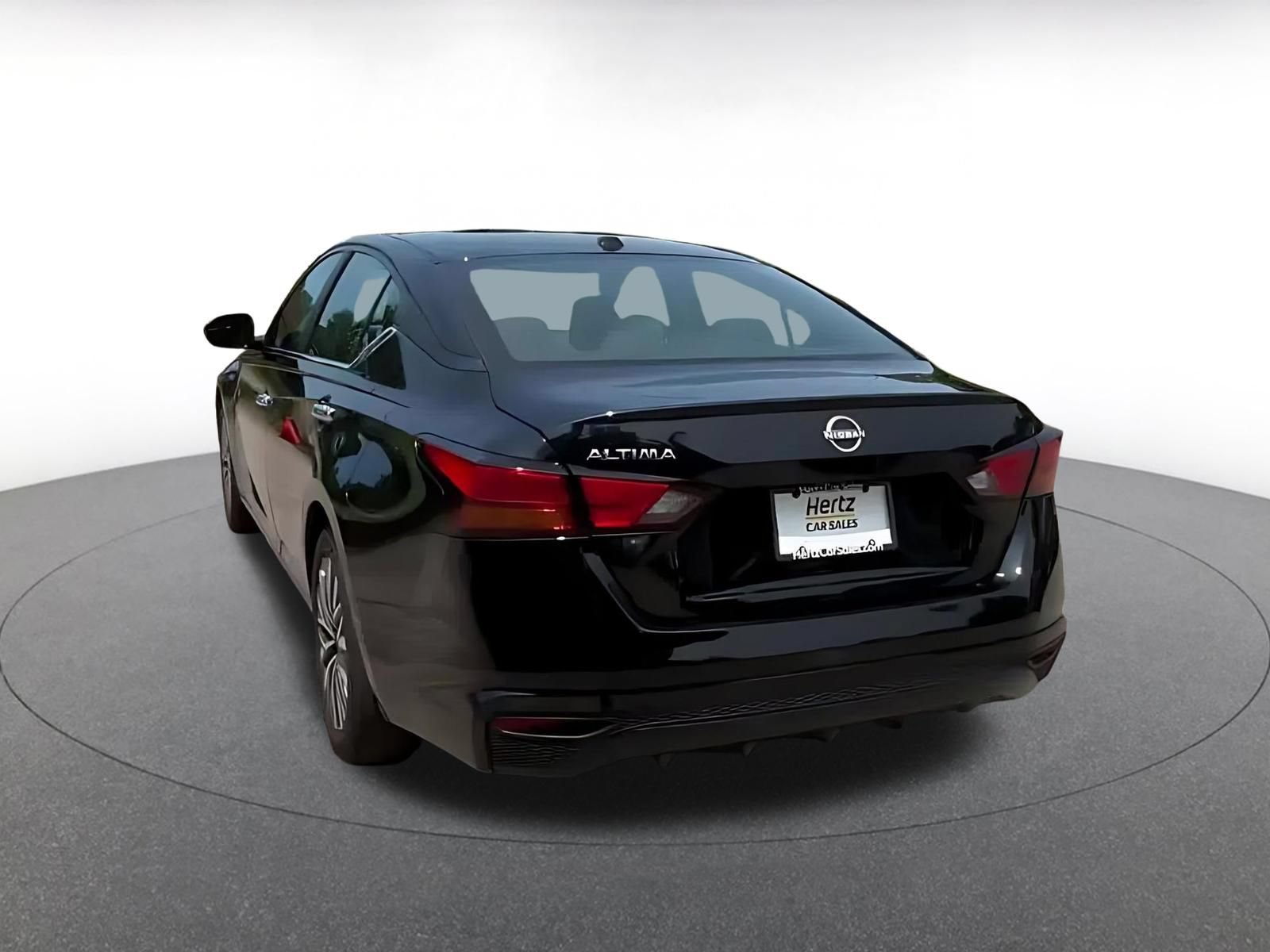 Thumbnail: 2025 Nissan Altima - 11