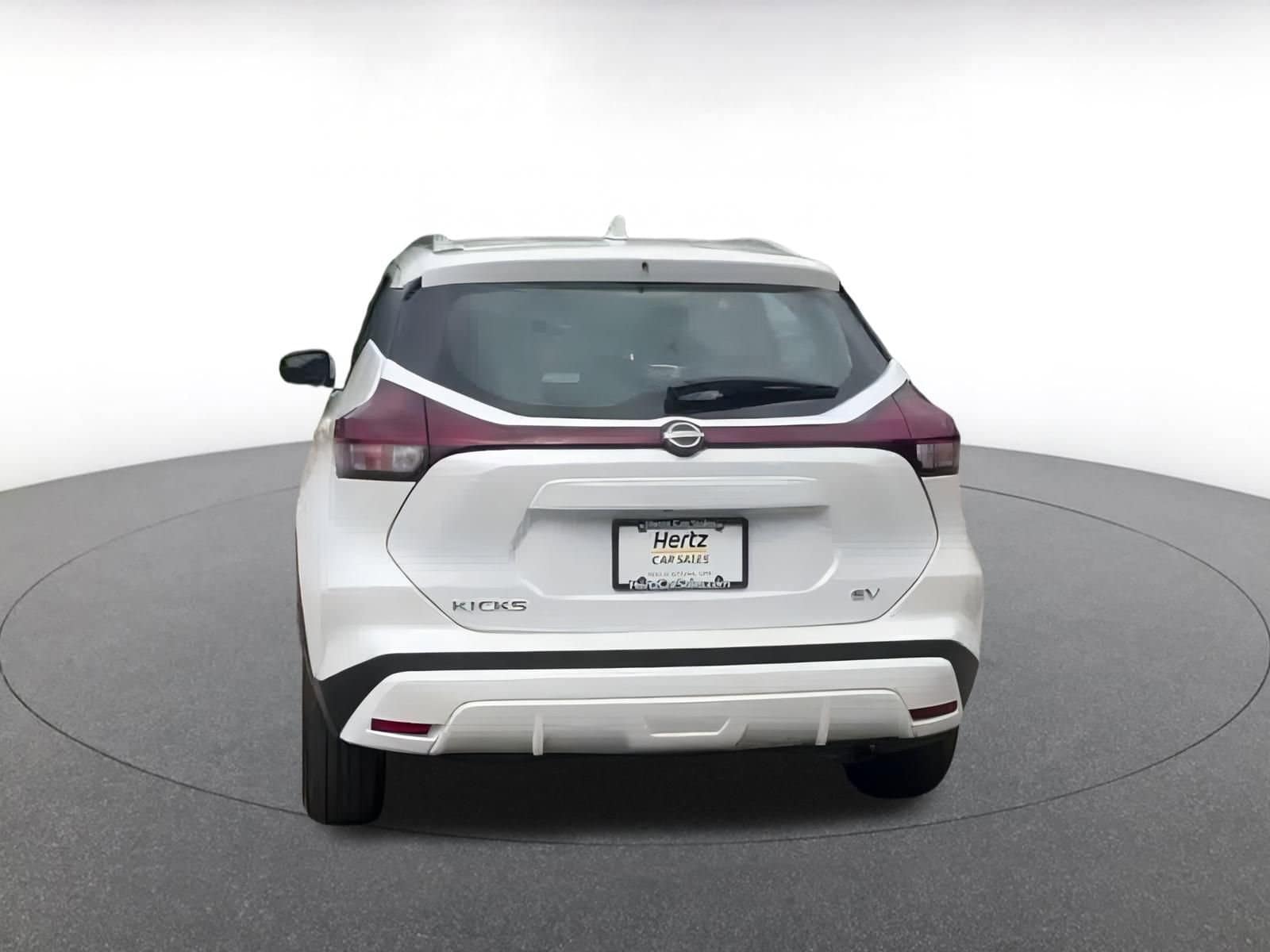 Thumbnail: 2024 Nissan Kicks - 11
