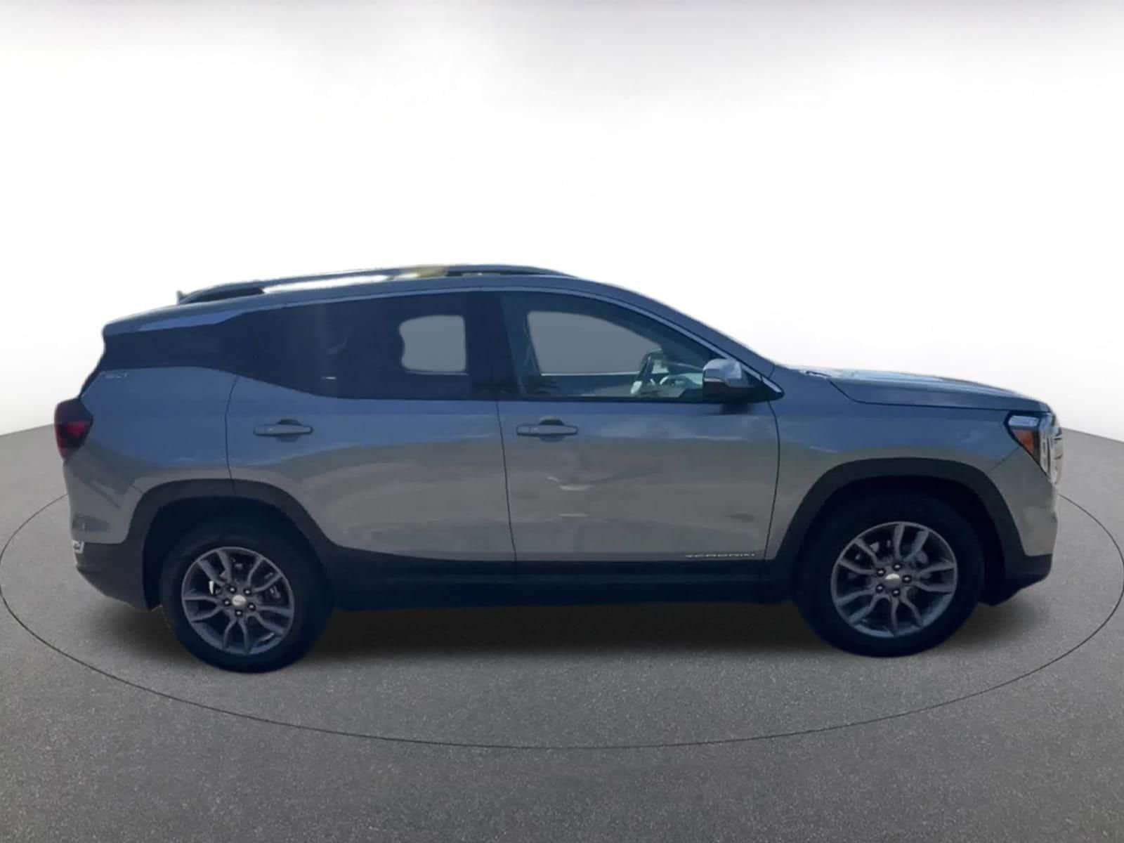 Thumbnail: 2024 GMC Terrain - 16