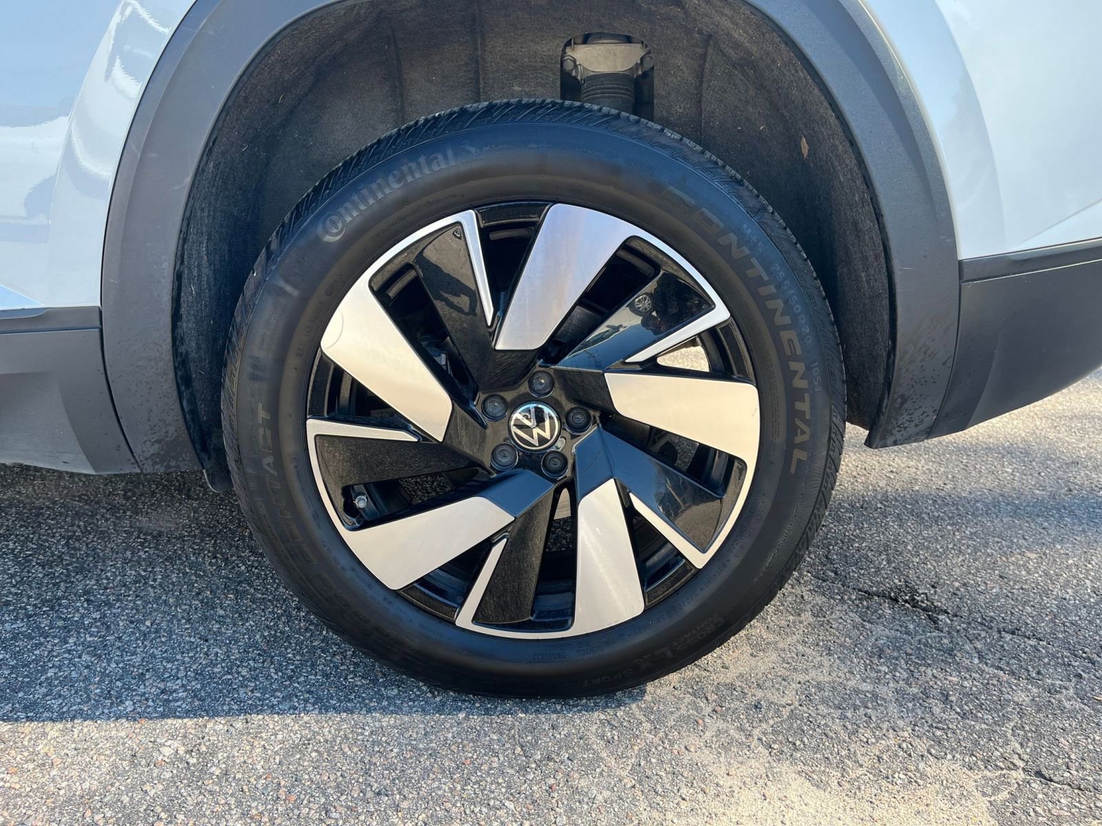 Thumbnail: 2025 Volkswagen Atlas - 24