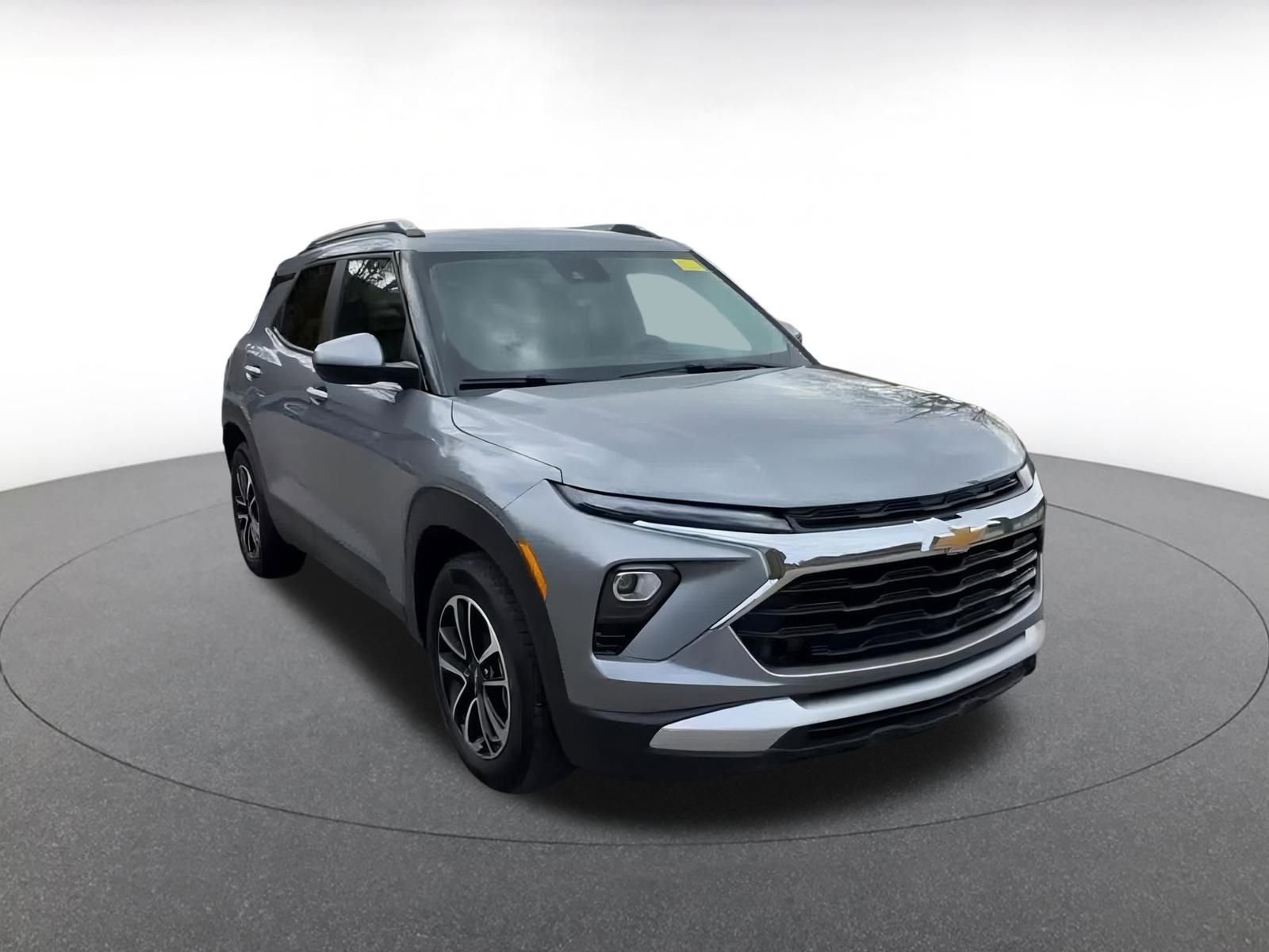 Thumbnail: 2025 Chevrolet TrailBlazer - 3