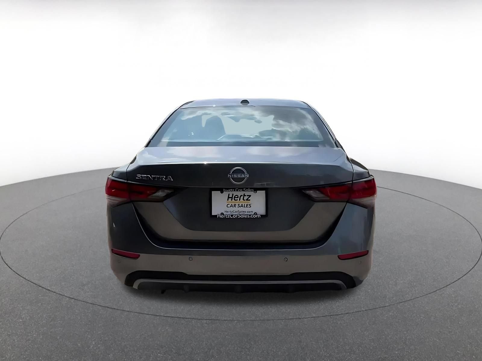 Thumbnail: 2025 Nissan Sentra - 10