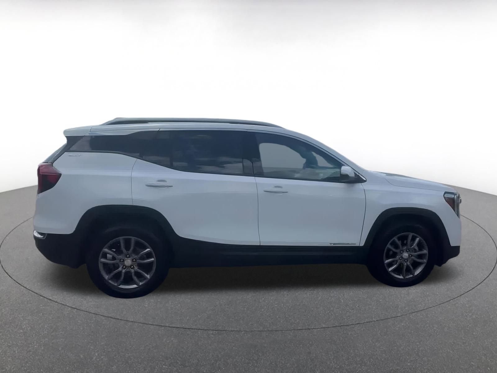 Thumbnail: 2024 GMC Terrain - 16