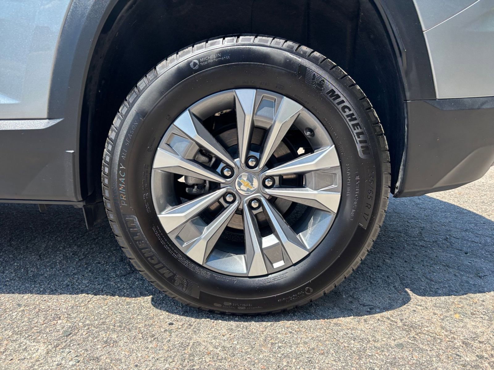 Thumbnail: 2025 Chevrolet Equinox - 25