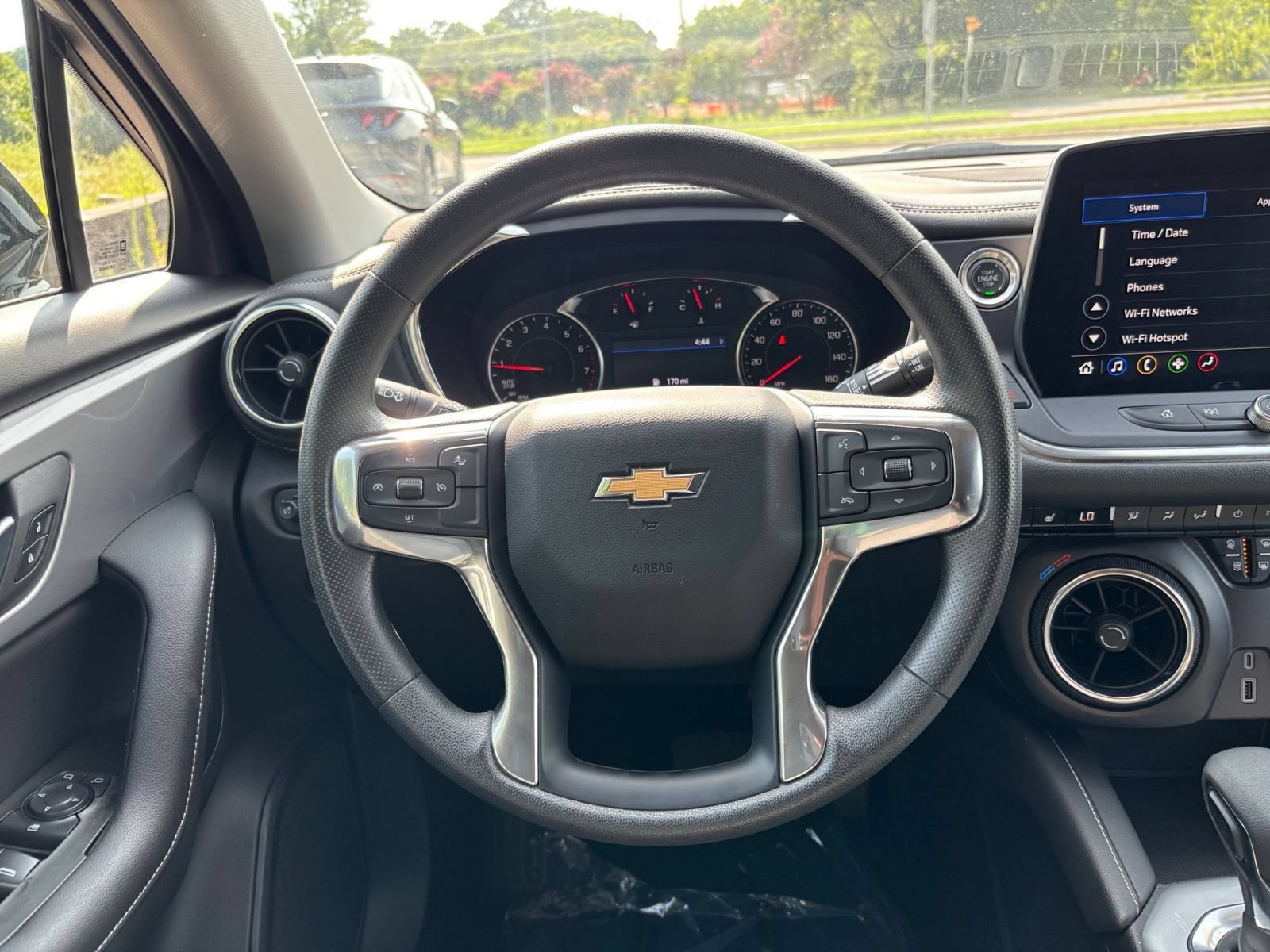 Thumbnail: 2026 Chevrolet Blazer - 30