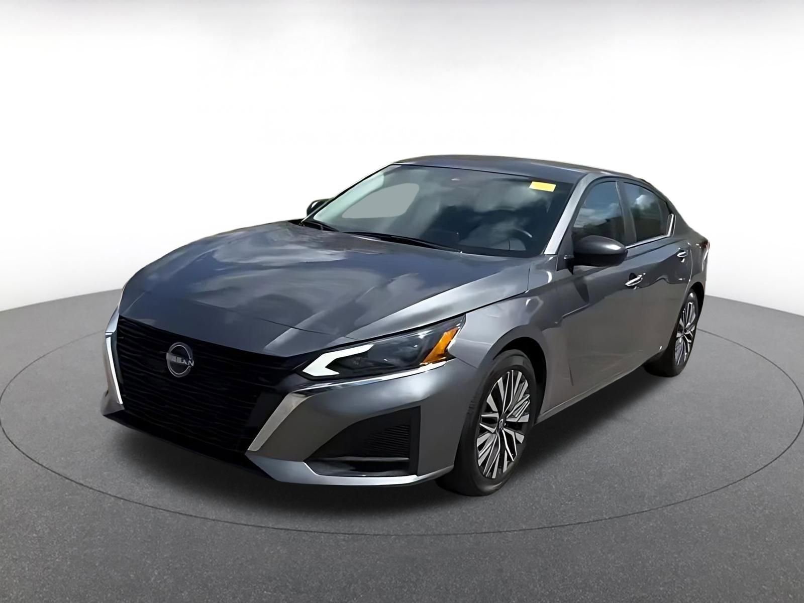 Thumbnail: 2025 Nissan Altima - 7