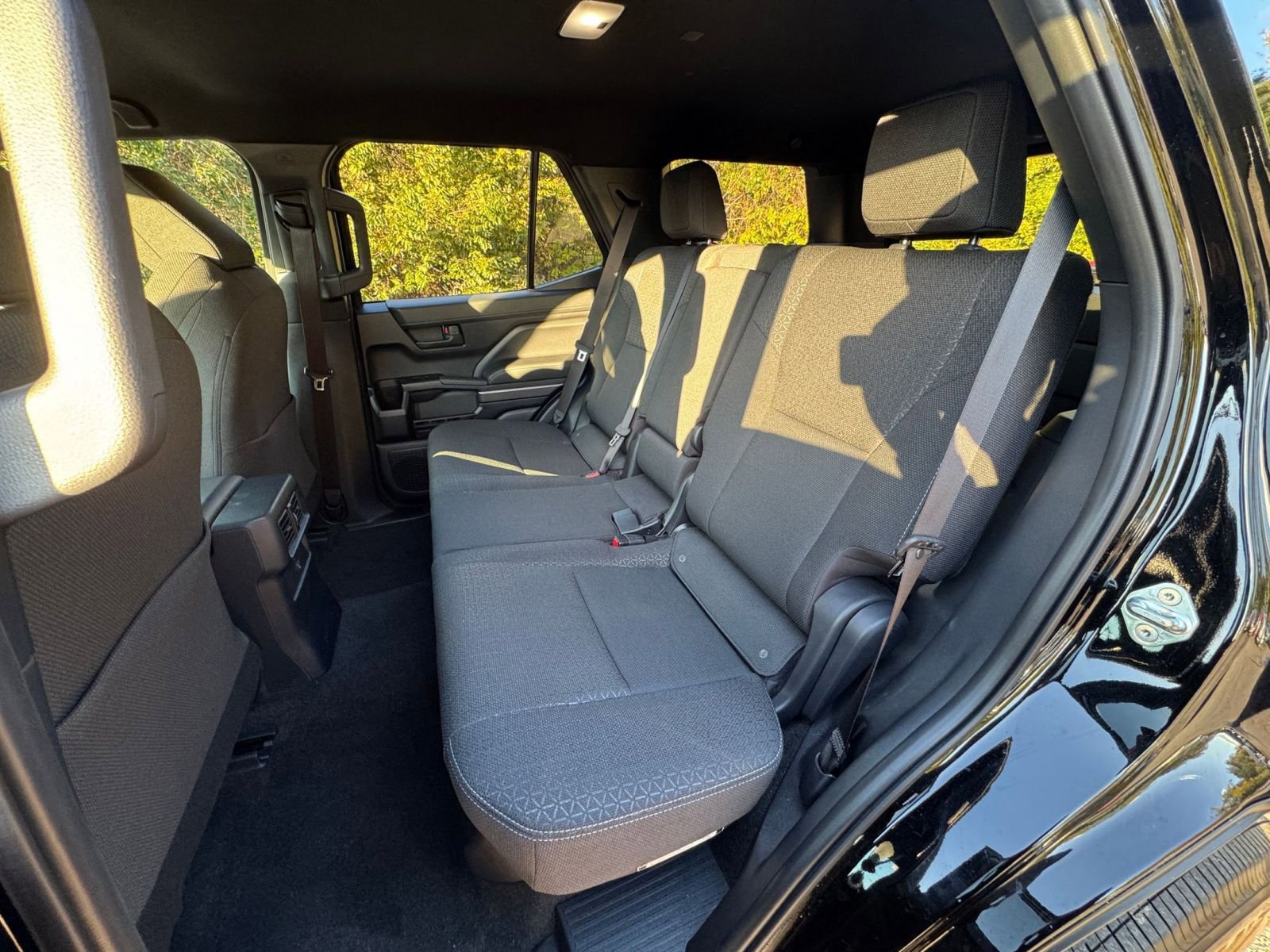 Thumbnail: 2025 Toyota 4Runner - 32