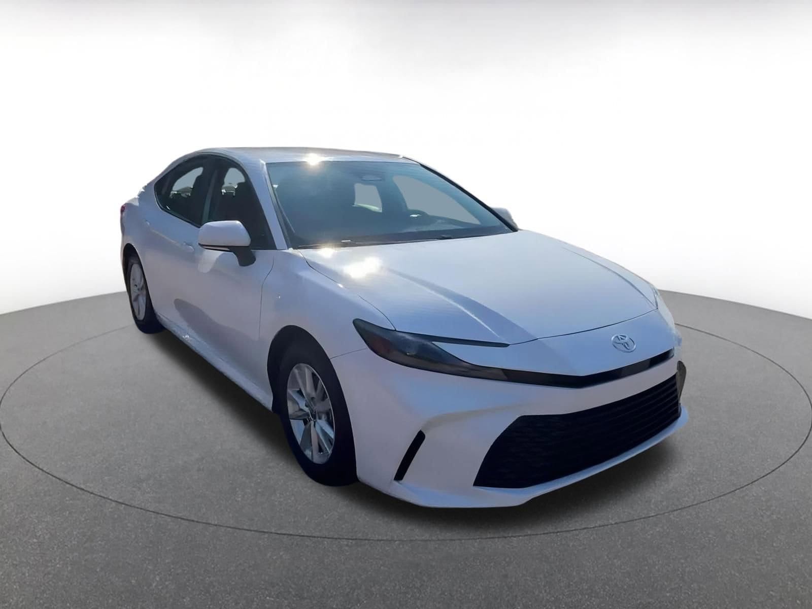 Thumbnail: 2025 Toyota Camry - 3