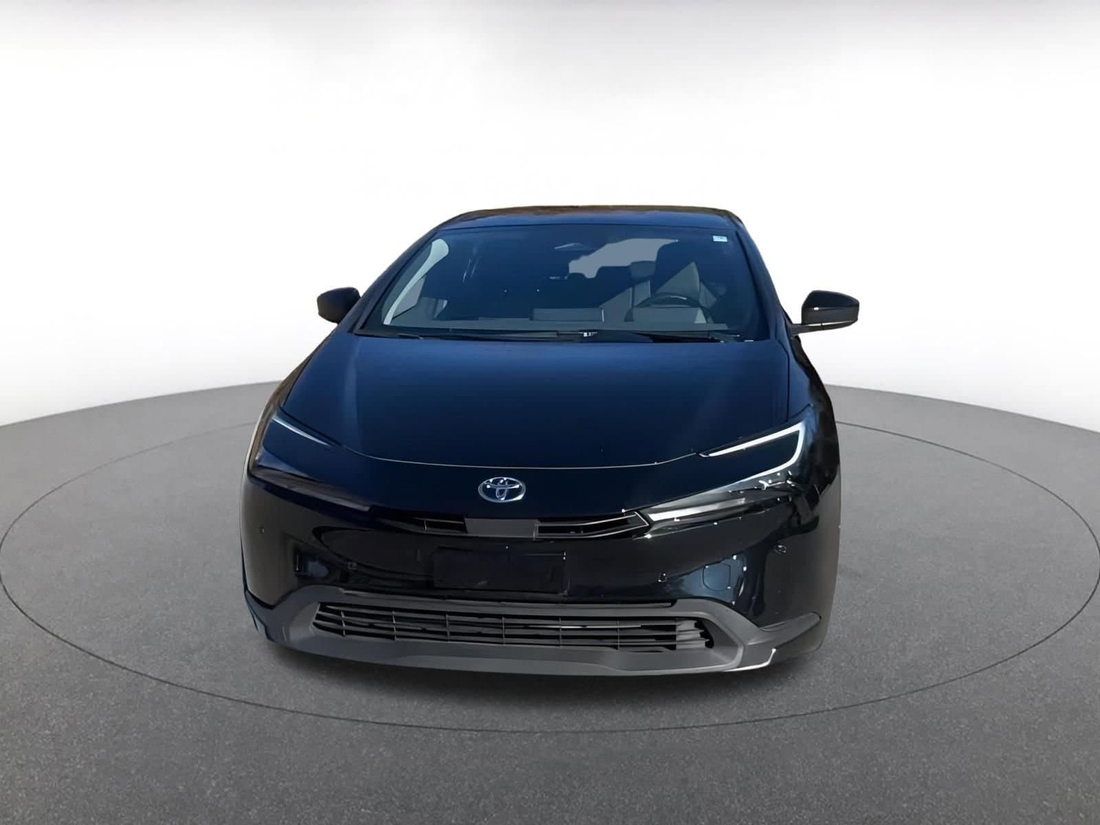 Thumbnail: 2025 Toyota Prius - 3