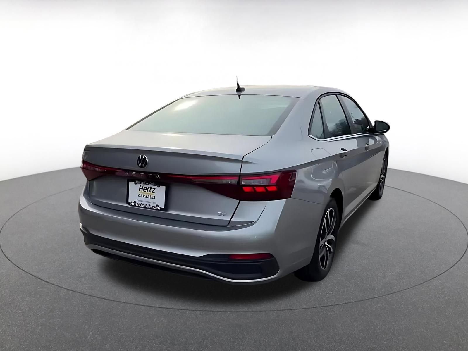 Thumbnail: 2025 Volkswagen Jetta - 14