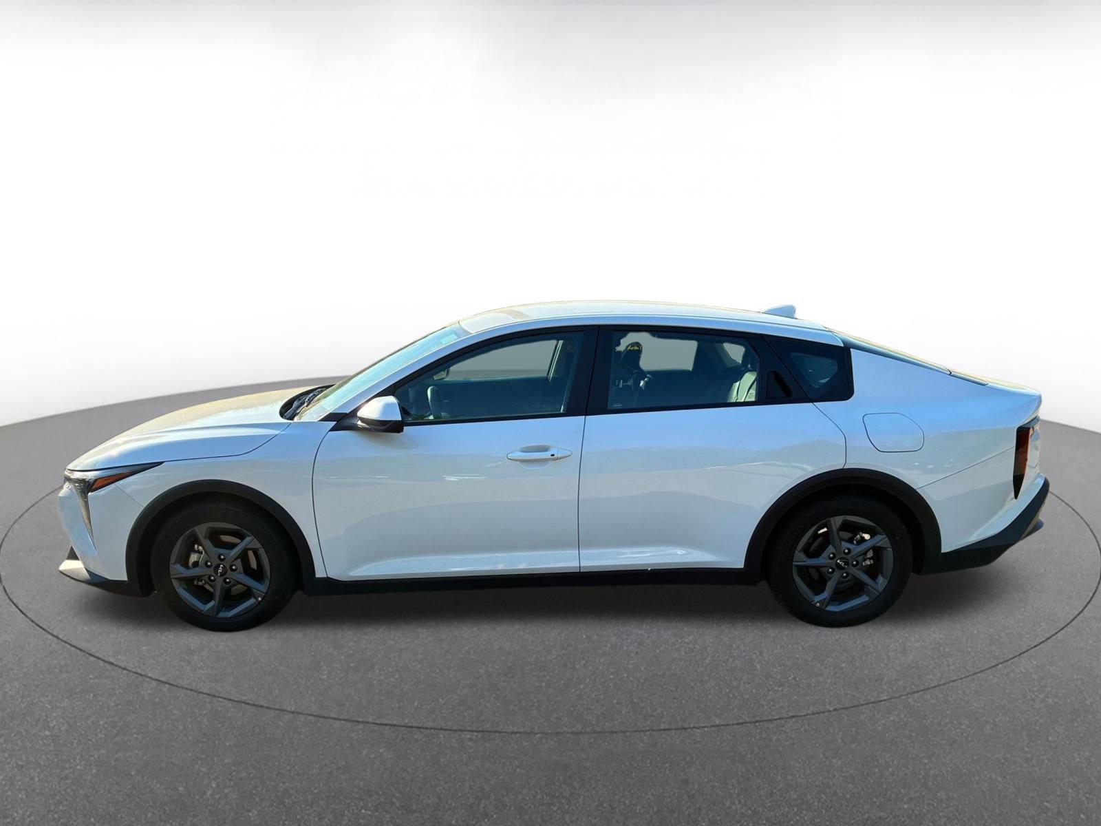 Thumbnail: 2025 Kia K4 - 4