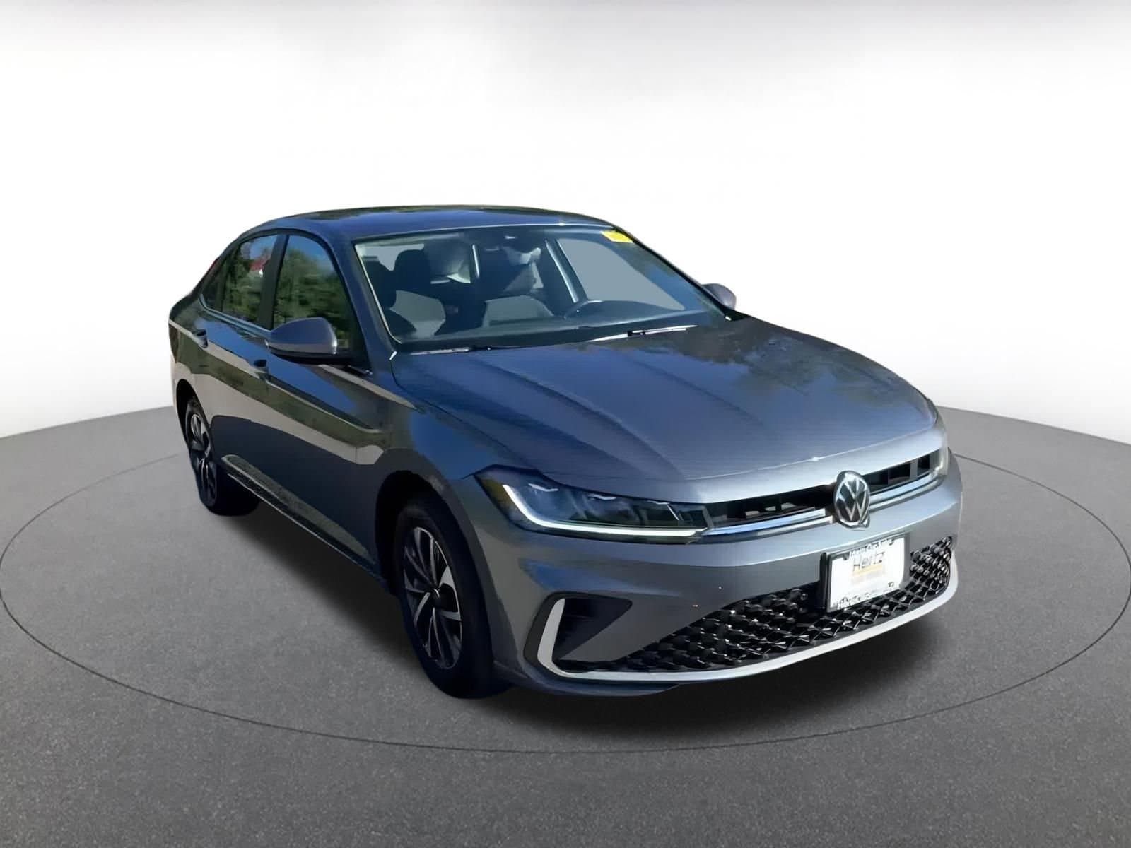 Thumbnail: 2025 Volkswagen Jetta - 3