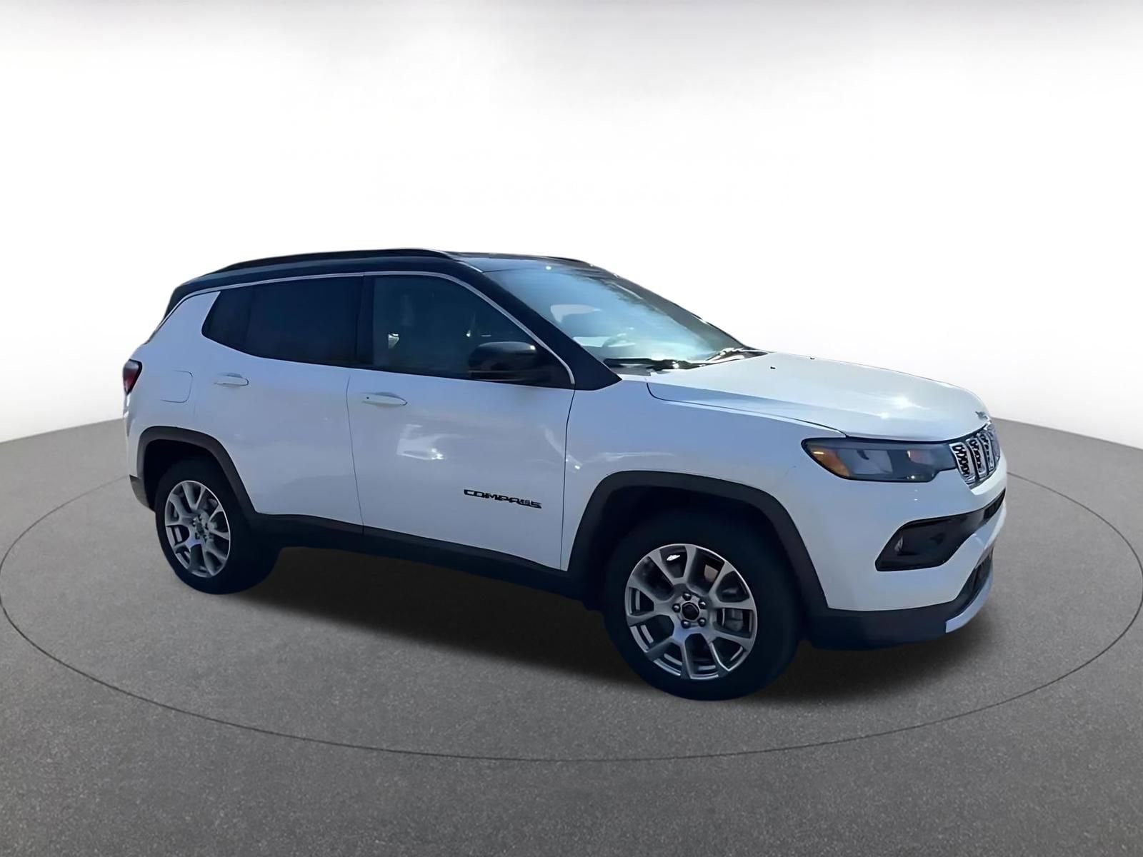 Thumbnail: 2025 Jeep Compass - 2