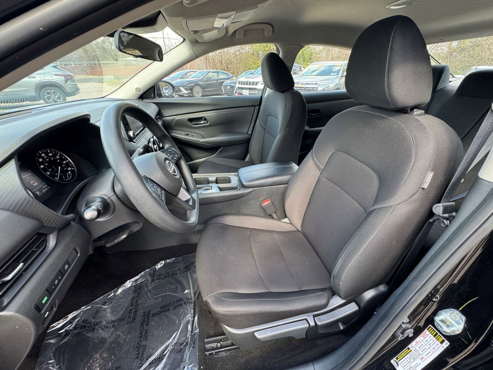 Thumbnail: 2025 Nissan Sentra - 32