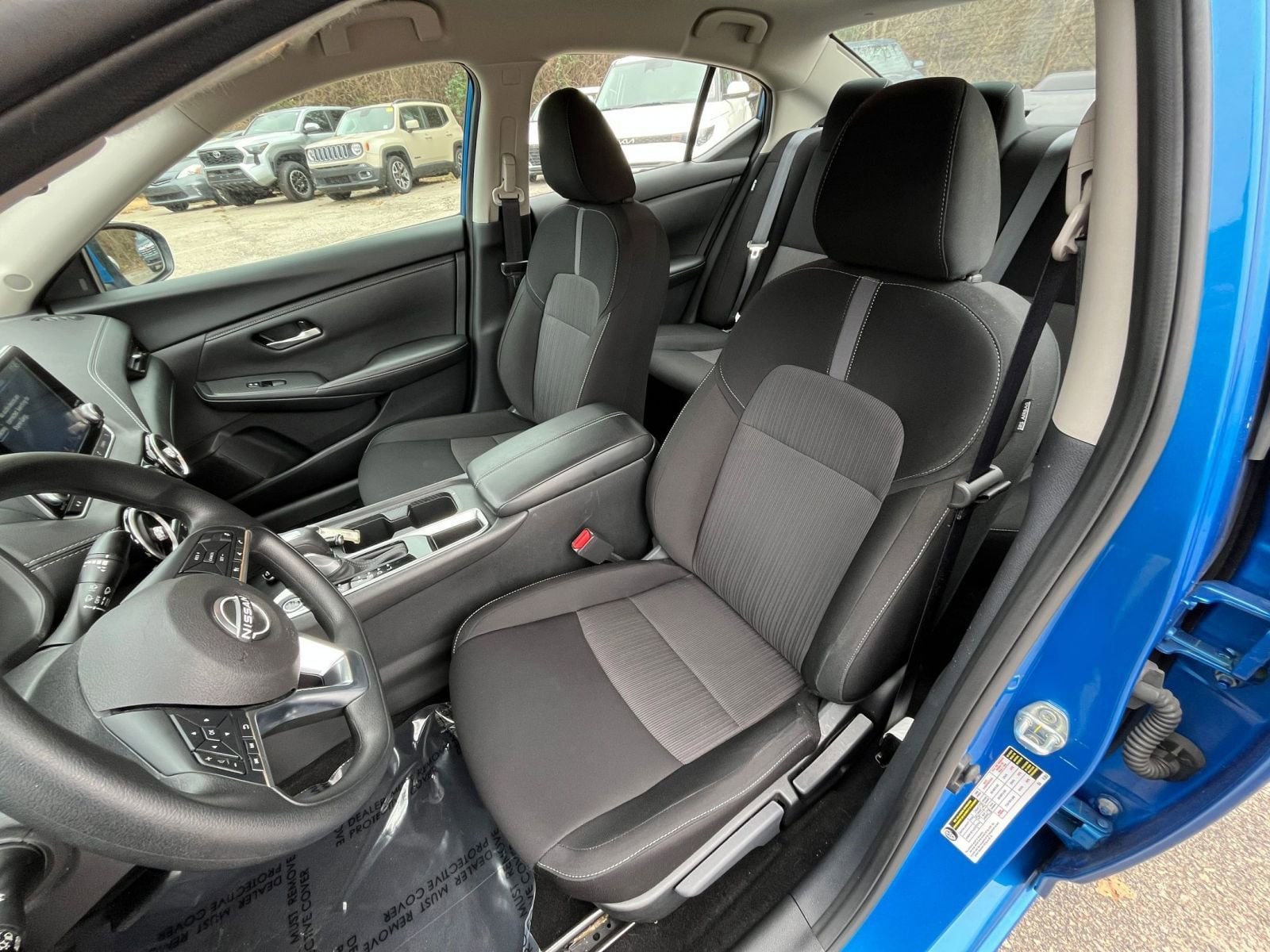 Thumbnail: 2025 Nissan Sentra - 31