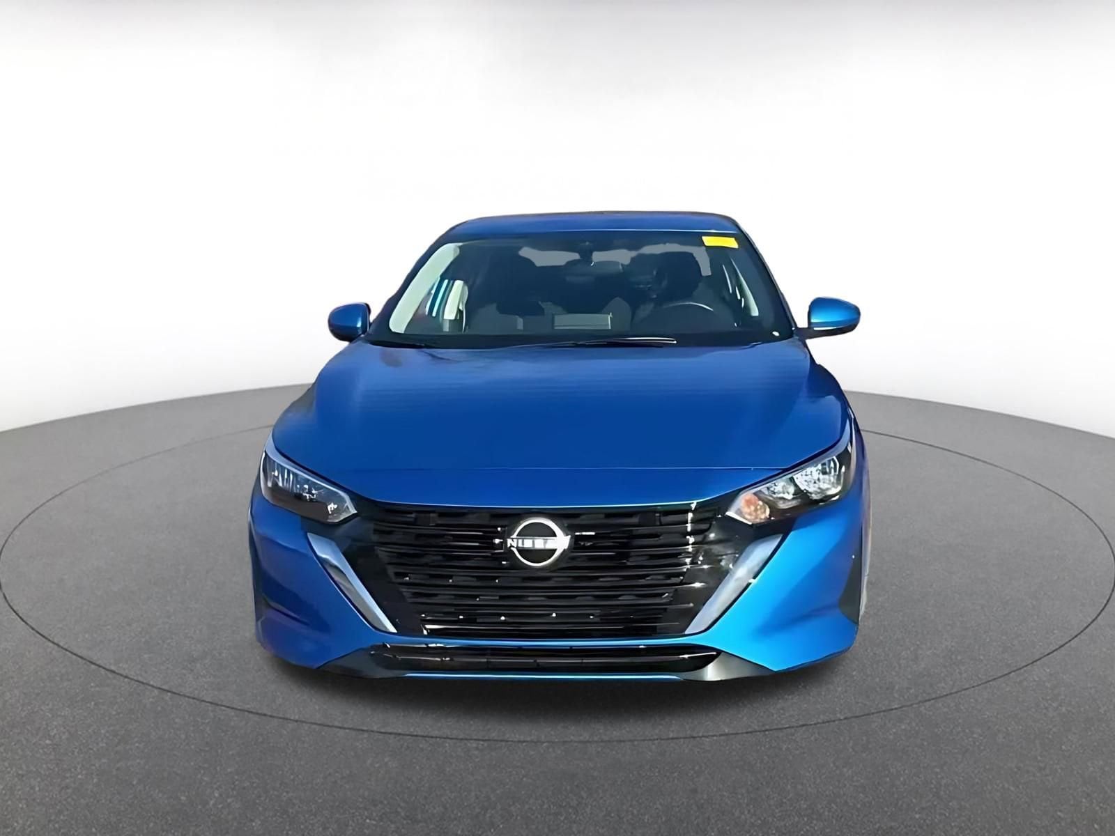 Thumbnail: 2025 Nissan Sentra - 3