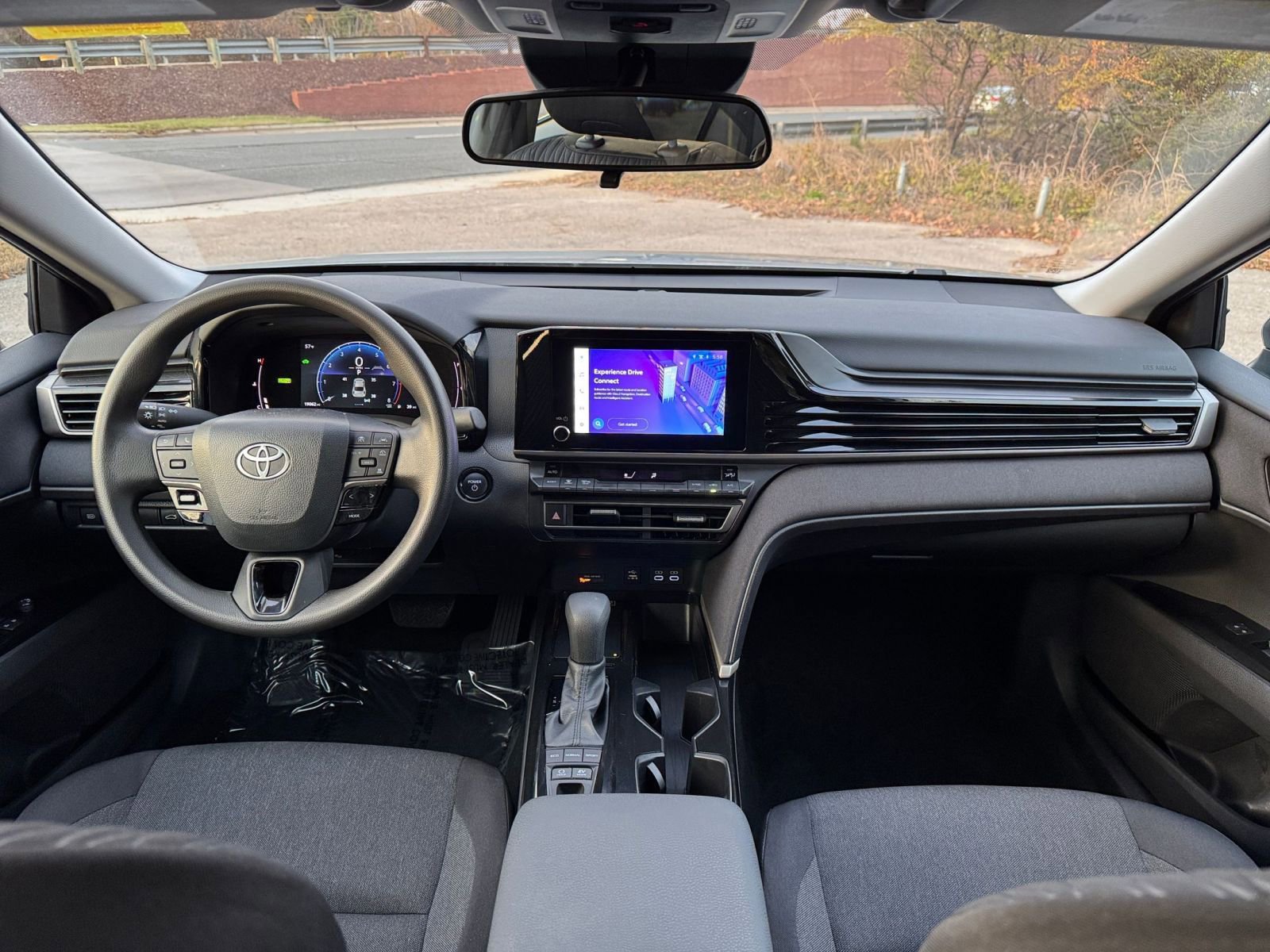 Thumbnail: 2025 Toyota Camry - 28