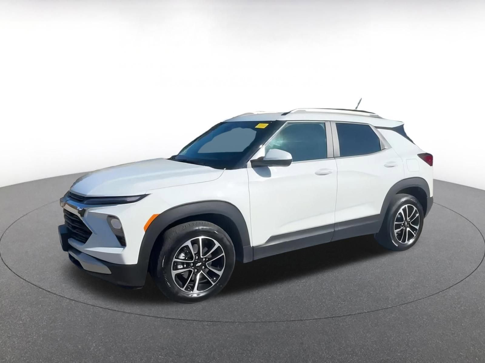 Thumbnail: 2025 Chevrolet TrailBlazer - 8