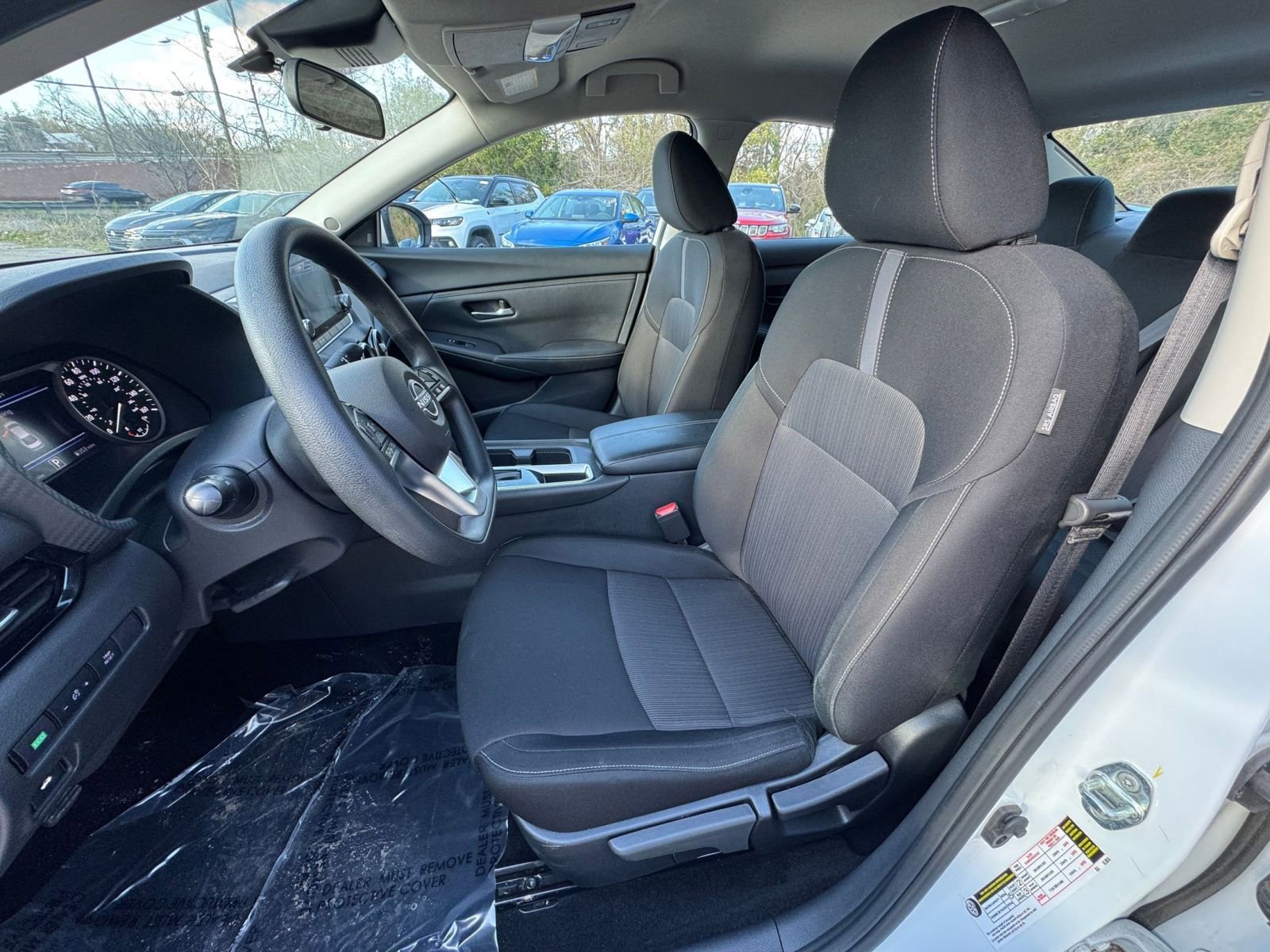 Thumbnail: 2025 Nissan Sentra - 32