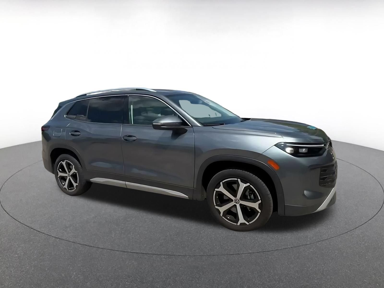 Thumbnail: 2026 Volkswagen Tiguan - 2