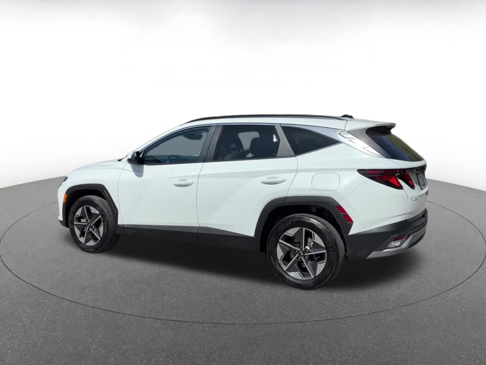 Thumbnail: 2025 Hyundai Tucson - 11