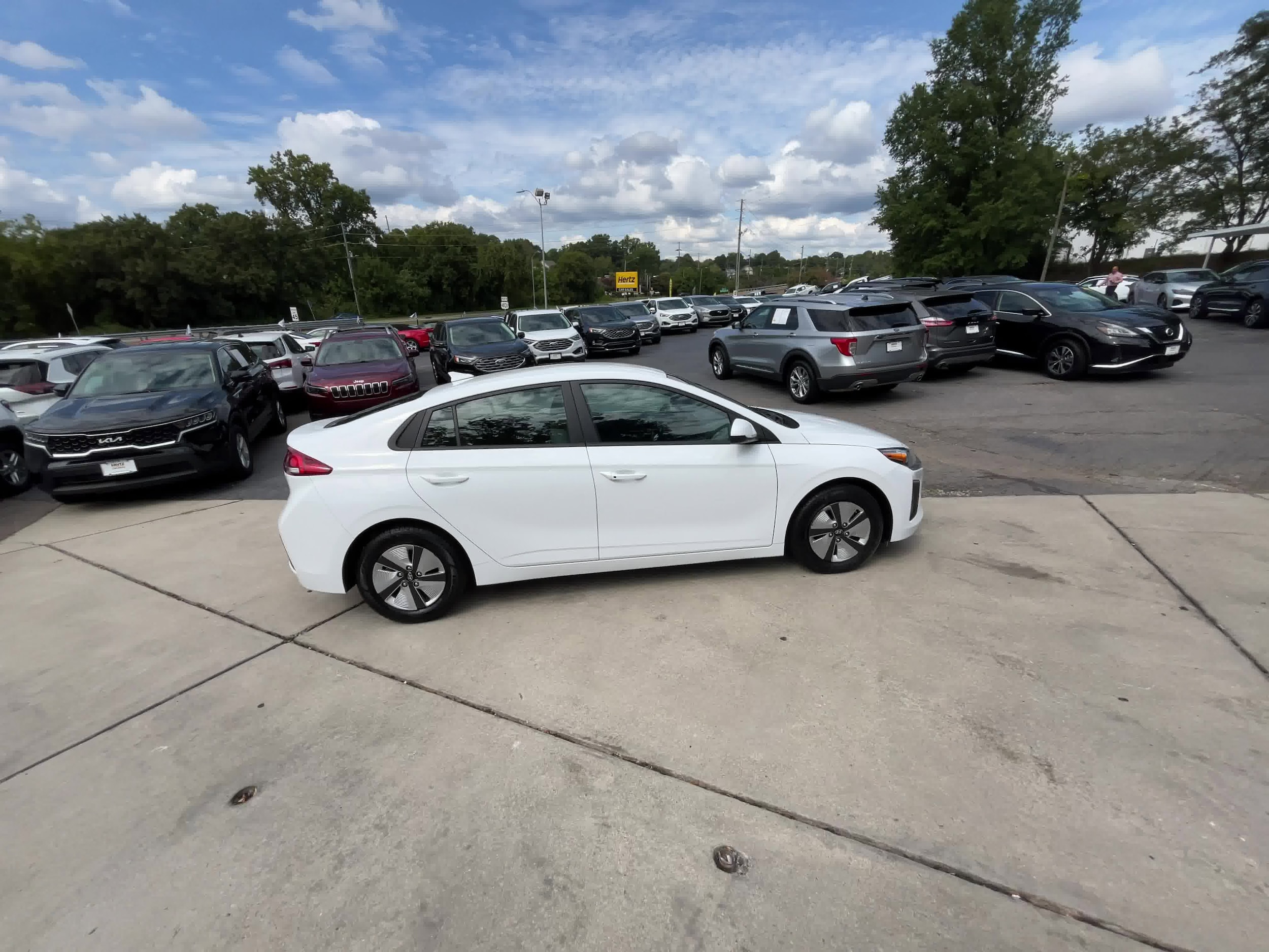 2022 Hyundai Ioniq Blue 4