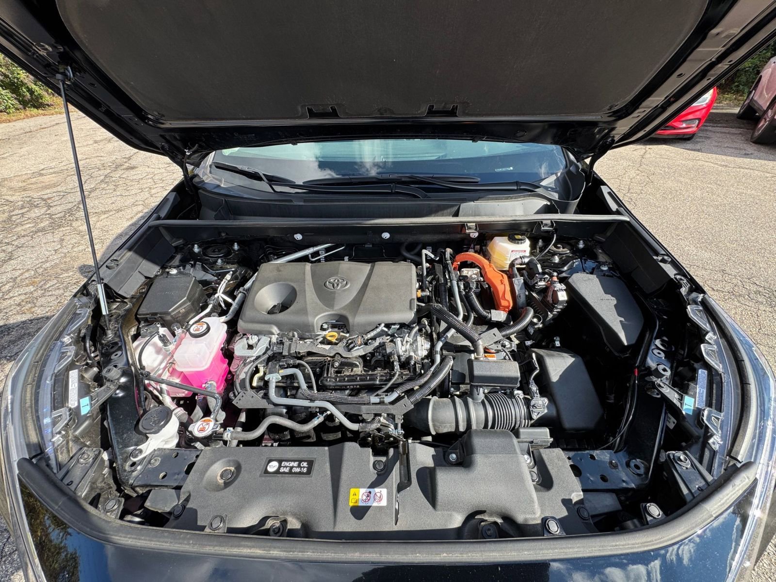 Thumbnail: 2025 Toyota RAV4 - 27